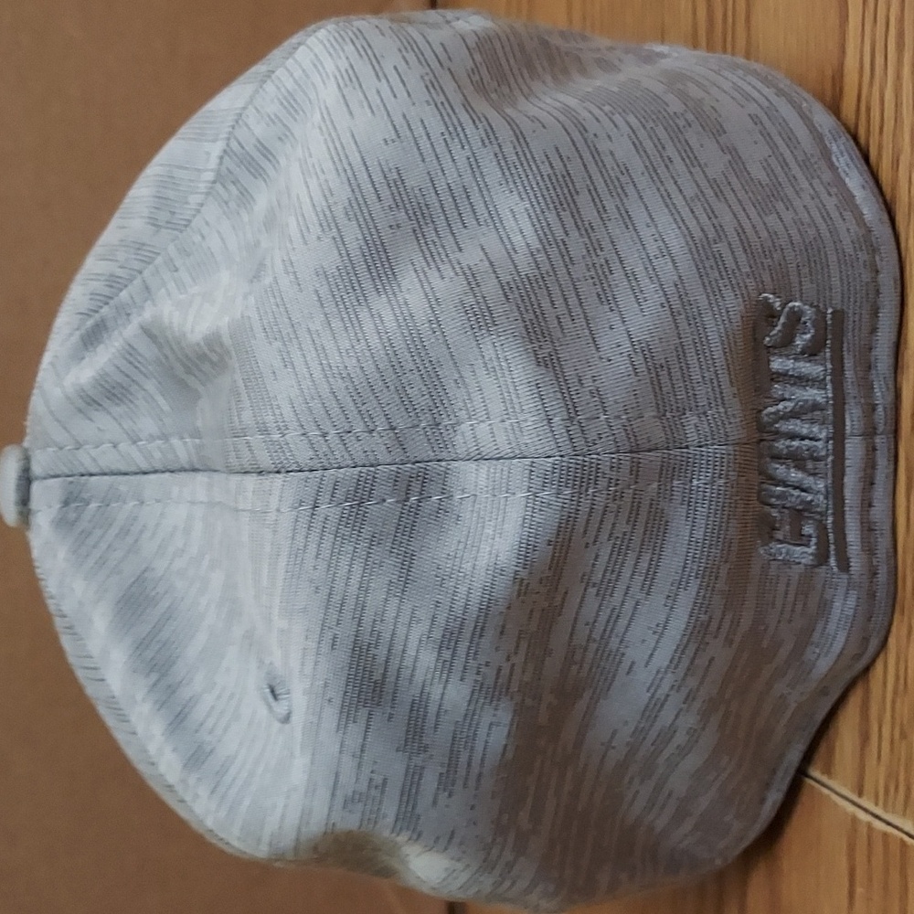 New Era 39Thirty NY Giants Hat - Picture 6 of 11
